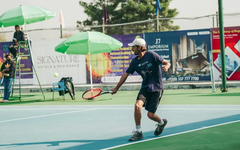 2024年终重磅！西西帕斯签约MK体育，创纪录转会费加盟新赞助体系